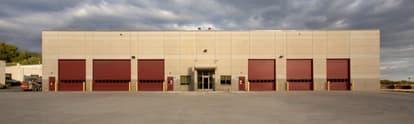 full view of a precast concrete distribution center